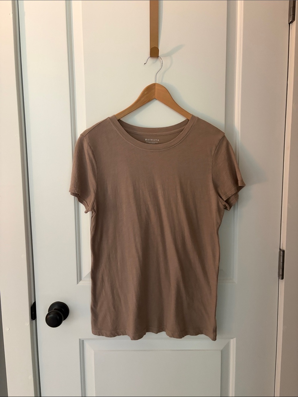 Athleta 100% cotton tee